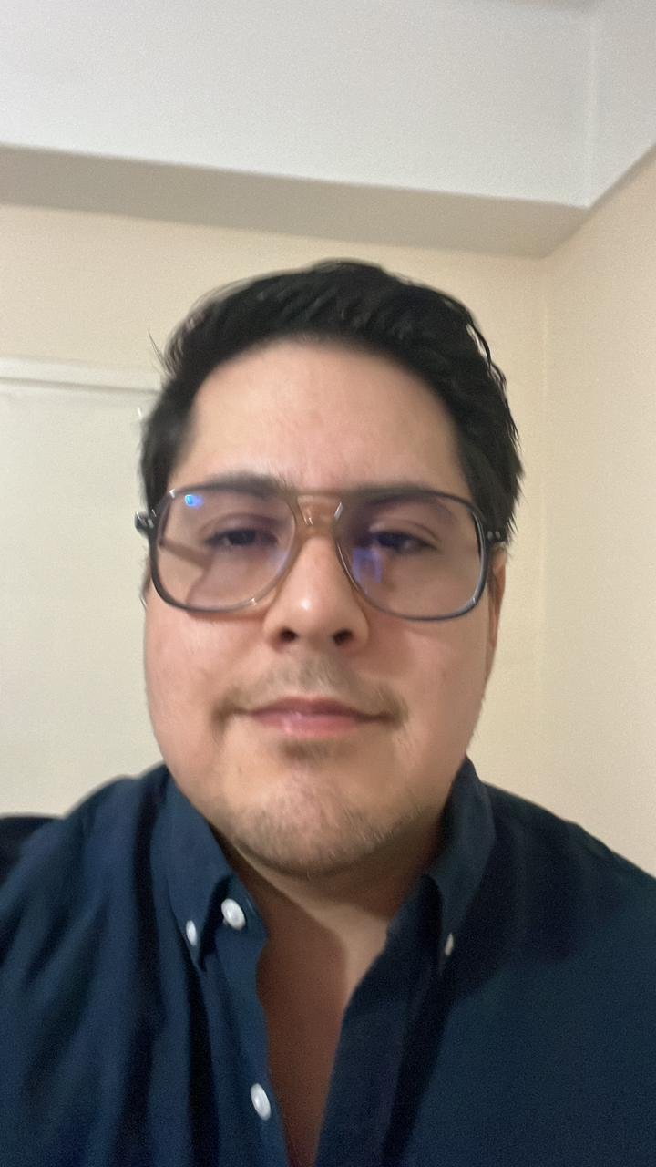 Dr. José Héctor Martínez Calderón